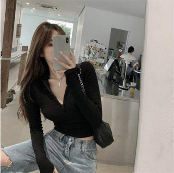 Chic V-Neck Half-Zip High-Waisted Women's Autumn/Winter Top