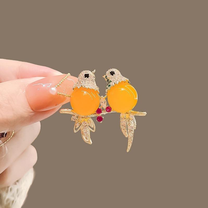 Chinese-style Lucky Little Magpie Brooch, High-end Women's Exquisite and Cute Brooch, Niche Design Sense Brooch