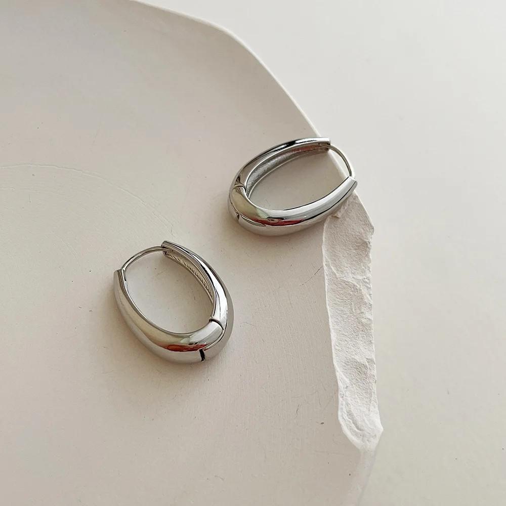 Fashion Vintage Gold U Earrings For Women Metal Earing Jewelry Trending New Korean Silver Oval Hoop Earrings