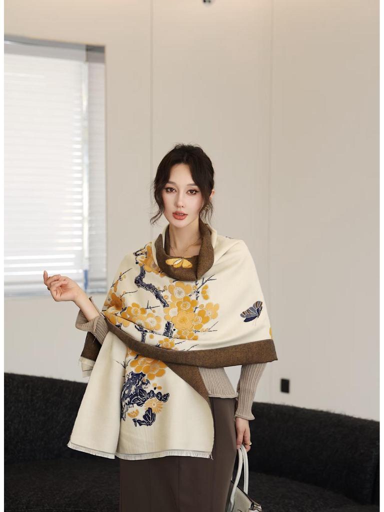 Sailing Oil Painting Scarf: High-End Versatile Women's Warm Shawl - Autumn/Winter 2024
