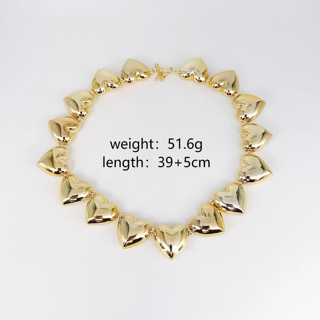 Fashion Love Splicing Peach Heart Necklace Exaggerated Fashion Jewelry Necklace Exaggerated Love Necklace