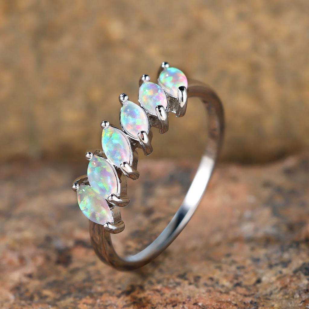 Korean Style 6 Piece Diamond Shaped Two Claw Ring for Womens Versatile Temperament Simple and Elegant Ring