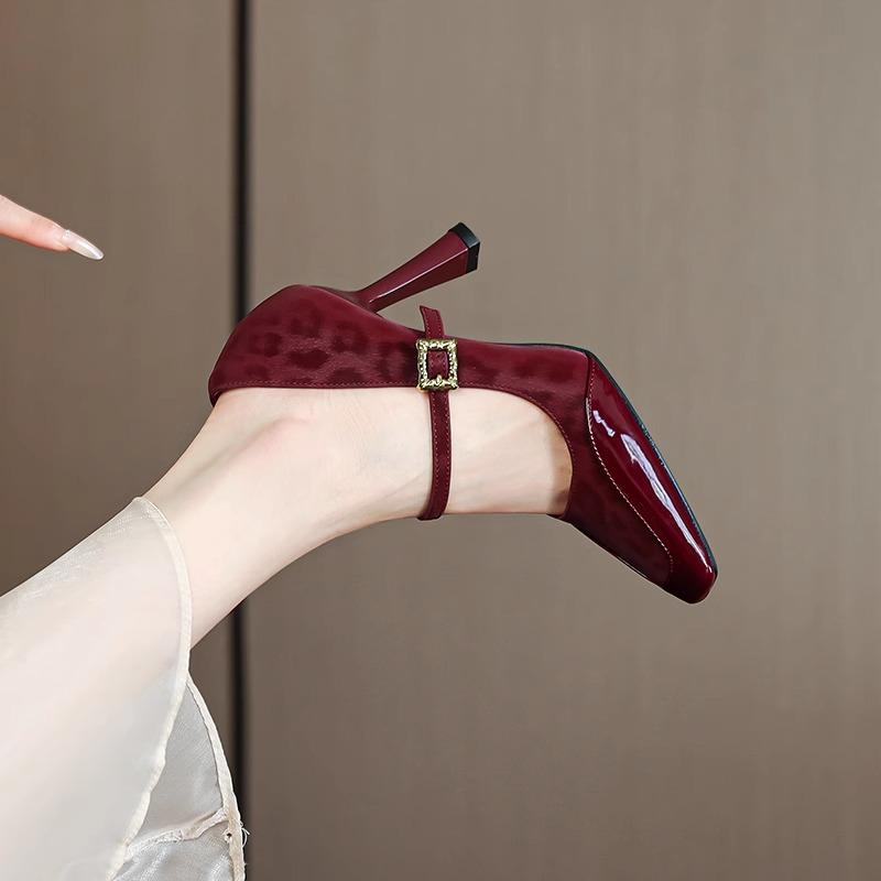 Fashion Sexy Leopard Women Pumps Elegant Buckle Strap Design Thin High Heels 9cm Autumn Party Wedding Bride Shoe Mary Jane Pumps Tacones