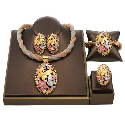 Bezauberndes Schmetterlings- und Blumen-Brautschmuckset - Zeitlose Ohrringe, Halskette, Armband und Ring
