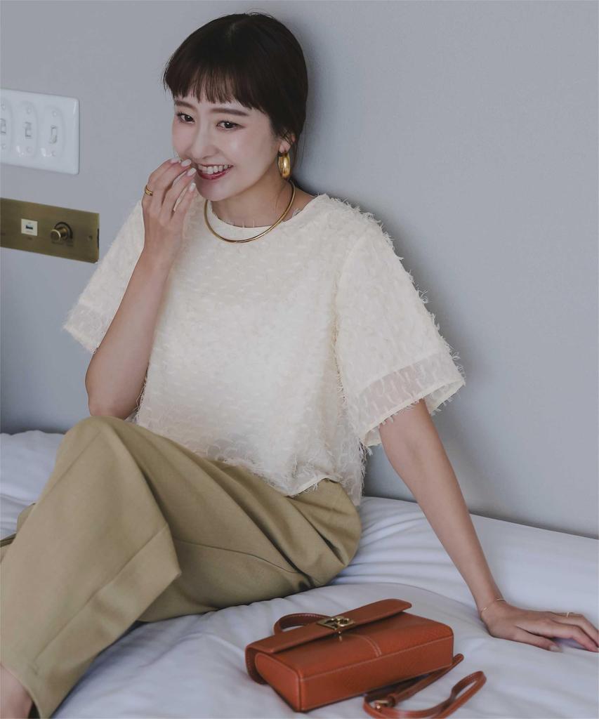 Titibait AFXP4247 Gold Button Back Jacquard Size Small Women's Top, Ivory,