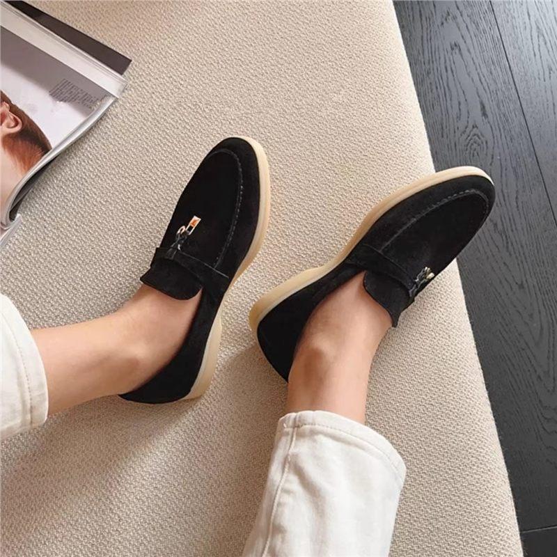 Hong Kong leather flat loafers British style small leather shoes women's 2025 spring new lazy metal buckle Doudou single shoes