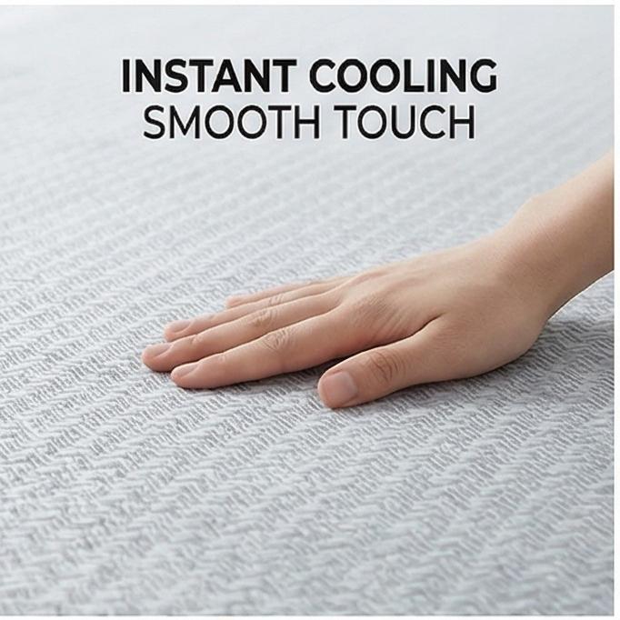 New Houndstooth Ice Silk Cooling Mat, Soft Foldable Washable Comfortable Mat, Multiple Sizes for Dorm Bedroom Kids Summer Use