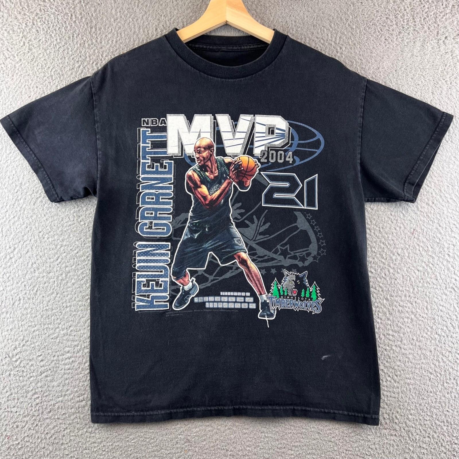 T-ShirtVintage Kevin Garnett NBA MVP 2004 Minnesota Timberwolves Graphic T-Shirt L