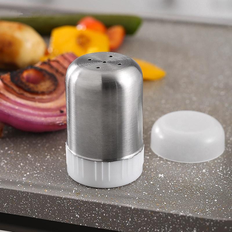 Stainless Steel 5-Hole Salt Shaker Portable Mini Seasoning Bottle With Dust Cover Small Pepper Bottle Condiment Jar Kitchen Tool