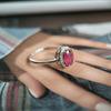 Серебряное кольцо с натуральным рубином 1.948ct, фианитами, вес изделия 2,19 гр (2213161)
