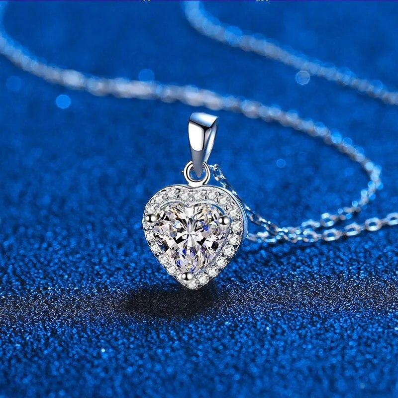 

D цвет 100% стерлингового серебра S925 в форме сердца 1 карат муассанит подвеска Шарм вечерние свадебные подвески ожерелье для женщин ювелирные изделия 1ct