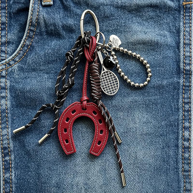 Yogodlns New PU Leather Simple Horseshoe Pendant Horse Hoof Casual Key Chain Pendant Hanging Purse Accessories Women