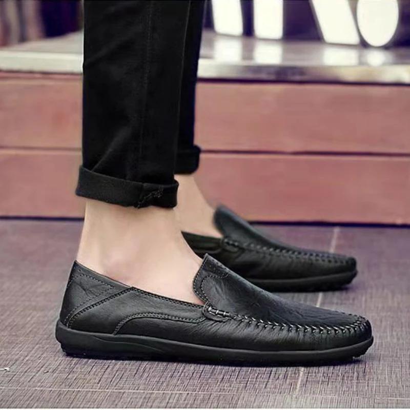 Fashion Men Leather Shoes Men Spring Loafers Slip on Business Casual Leather Shoes Classic Soft Moccasins Hombre Breathable Flats Shoes