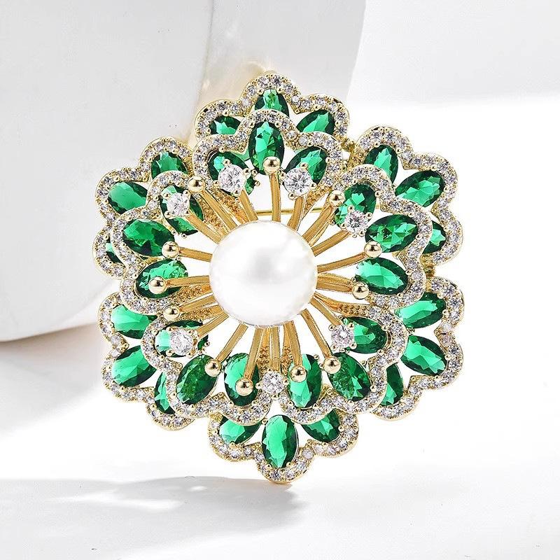Three-dimensional Begonia Flower High-end Women's Exquisite Luxury High-end Sense Products Brooch