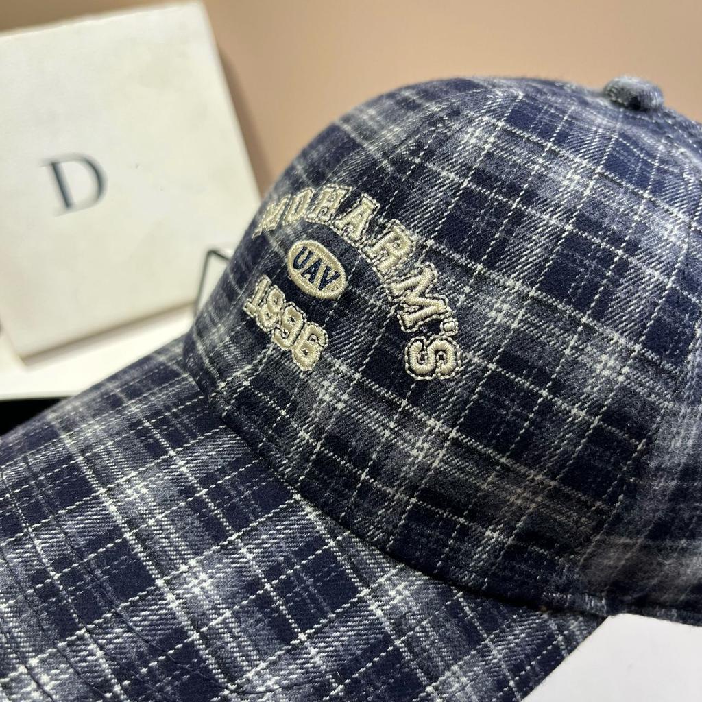Ins College Style Plaid Baseball Cap England Polished Cotton Cap Men And Women Couple Hat