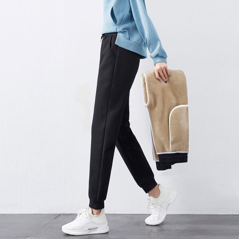

Extra Long Plus Velvet Thick Sports Pants for Tall Women - Lamb Wool Cotton, Perfect for Autumn and Winter S weight: 70-95 jin