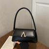 Fashionable Trendy Crossbody Bag with Small Compartments, Single-shoulder Strap Bag