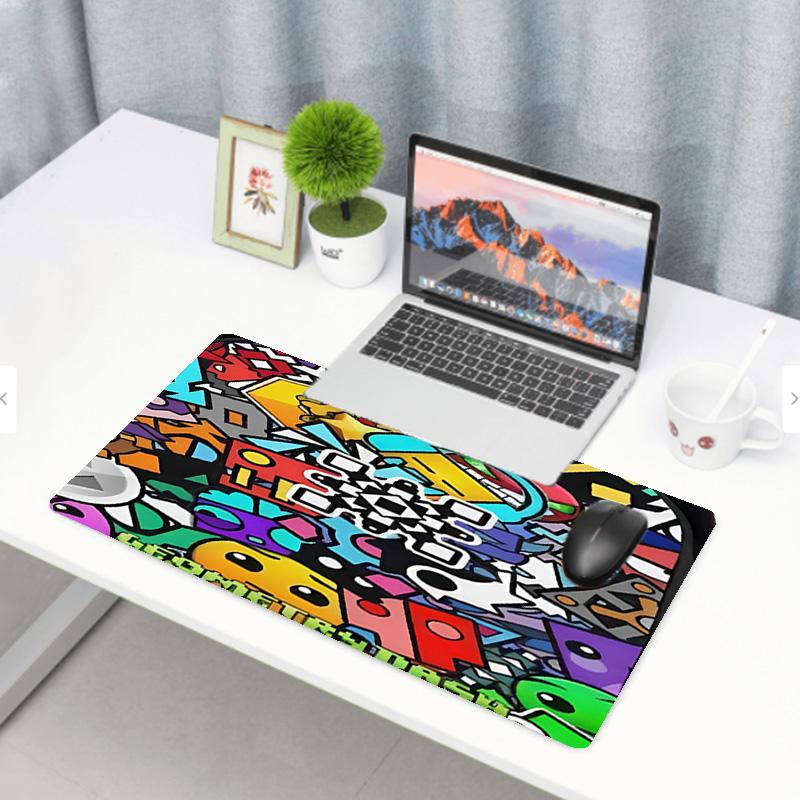 Geometry Dash Print Mouse Pad, Anti‑Slip Desktop Keyboard Mat, for PC Laptop Gaming Working Daily Use, Cool Festival Surprise Gift