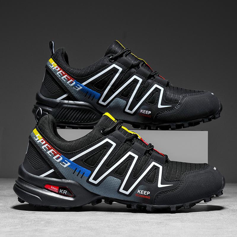 Outdoor hiking shoes men's new summer breathable non-slip climbing shoes lightweight travel shoes large size sports hiking shoes