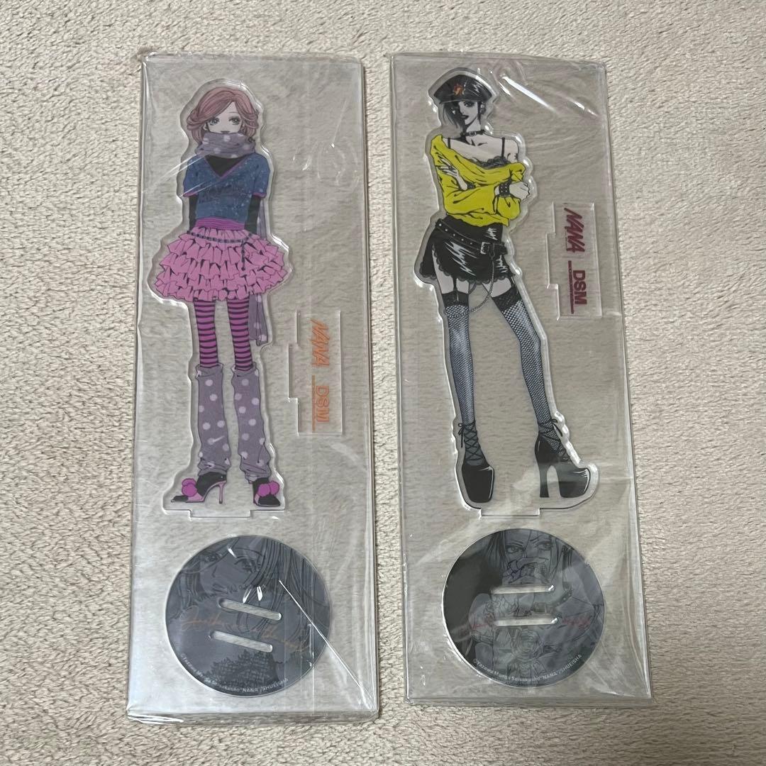 

[USED] NANA Yazawa Ai, Osaki Nana, Komatsu Nana Acrylic Stand DSM Collaboration Bonus