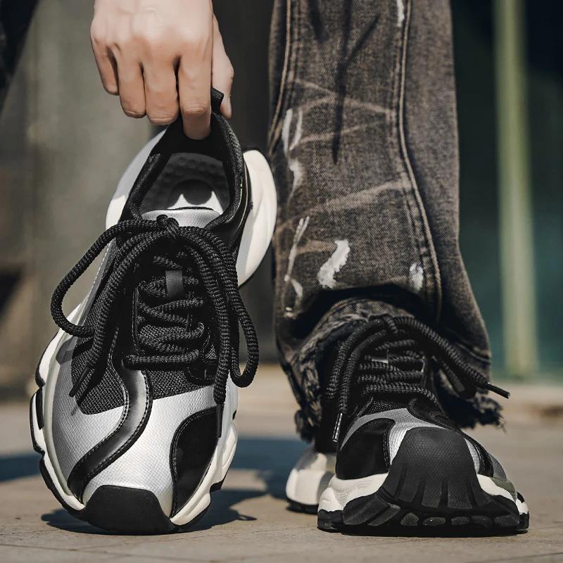 Men Luxury Thick Soled Sneakers Comfort Soft Height Increasing Run Shoes Classic Retro Low-Priced Couple Anti Slip Walking Shoes