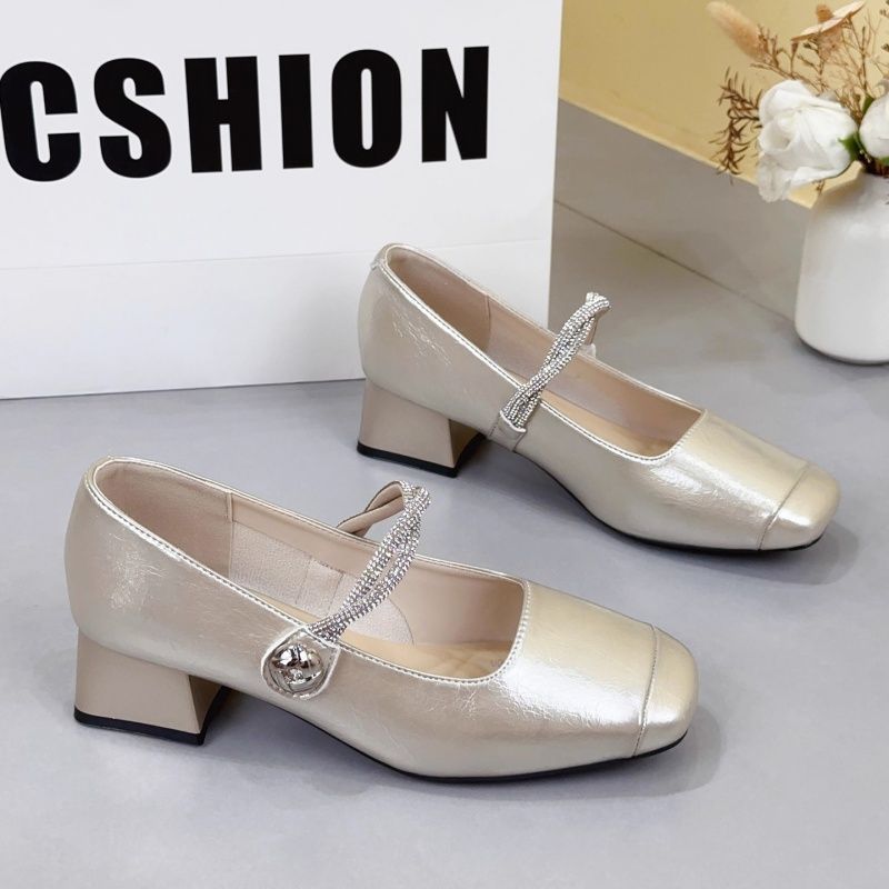

Champagne gold thick heel light mouth single shoes women s 2025 autumn new new Chinese Velcro with skirt Mary Jane shoes 40 шампанского
