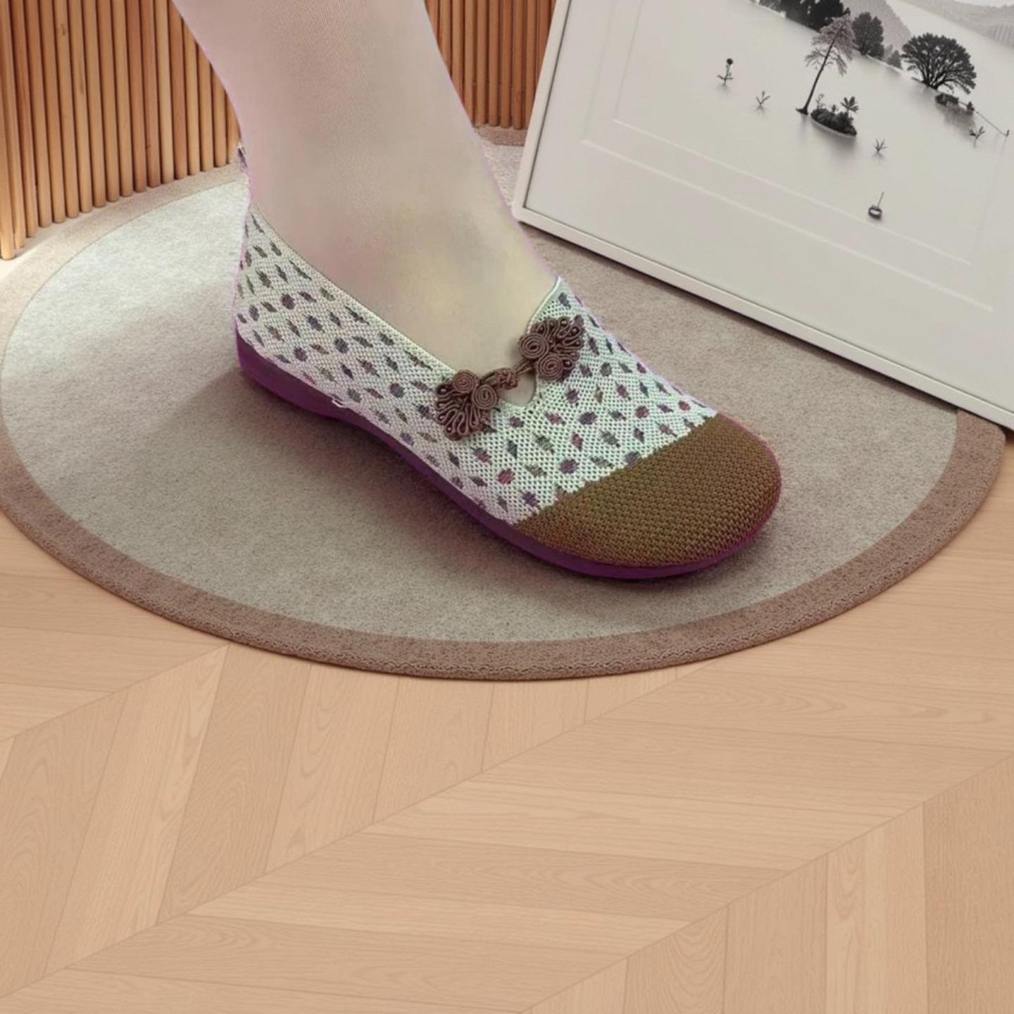 

******* ****** и летняя тканевая обувь удобны, дышащие и нескользящие летом, с плоской подошвой и педалью для людей среднего и пожилого возраста 36