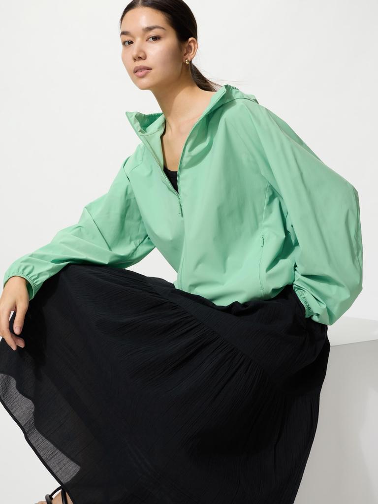 Uniqlo Japan Pocketable Uv Cut Hoodie