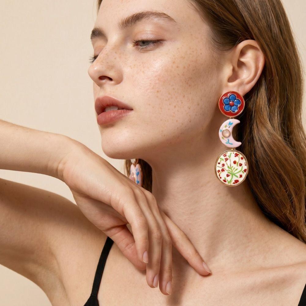 Flower Shape Stud Earrings Enamel Material Bohemian Earrings Stylish Geometric Earrings For Women