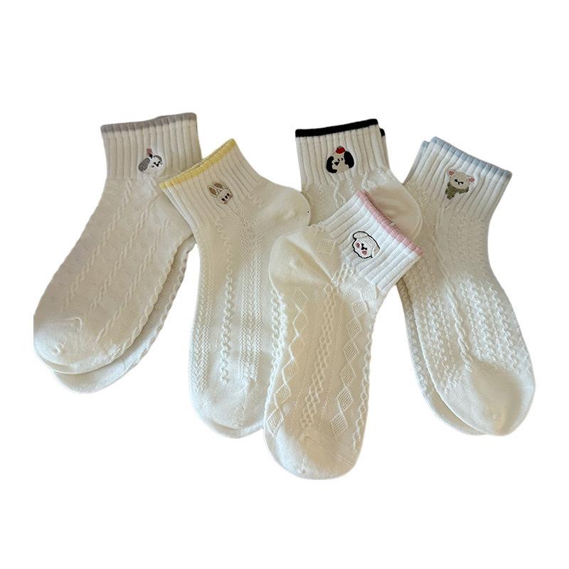Süße Weiße Socken - Sommerliche Leichte reine Baumwolle Low-Top Sportsocken mit Atmungsaktiven und Schweißabsorbierenden Designs, mit Cartoon-Mustern.