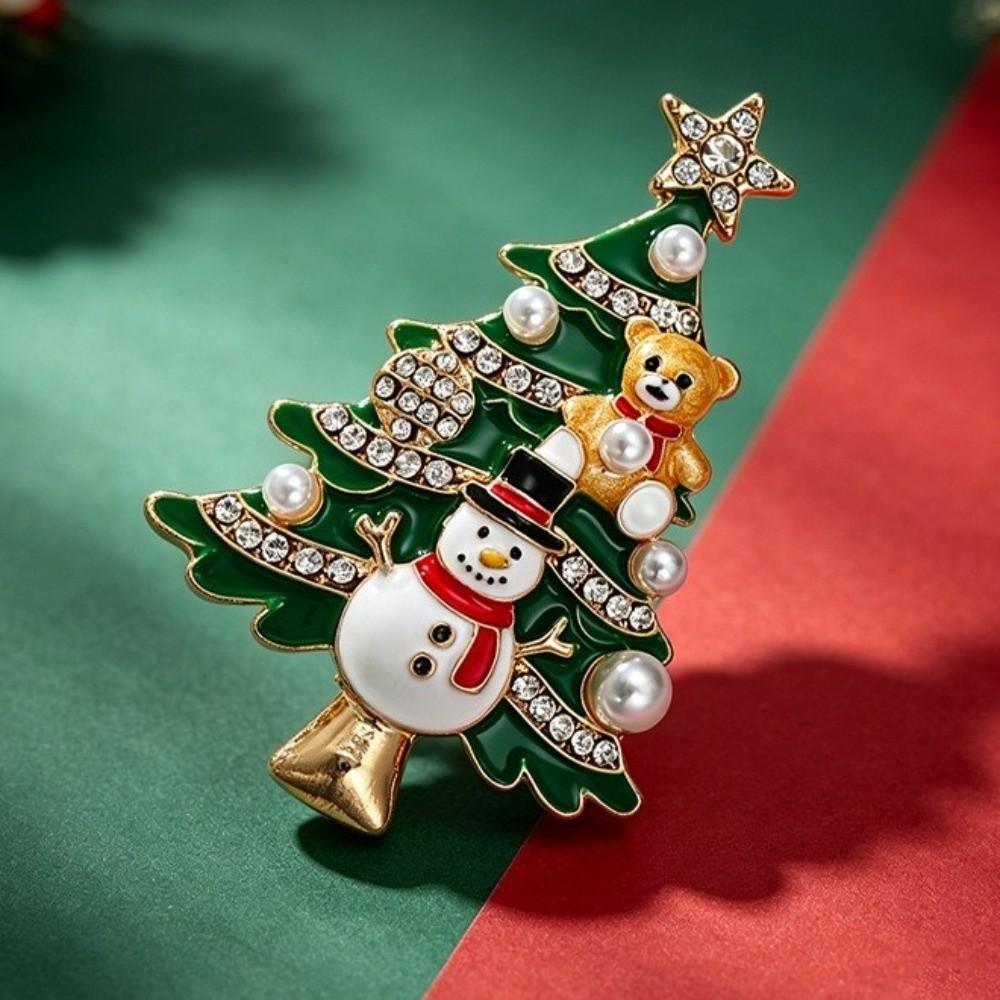 Imitation Pearl Christmas Tree Brooch Classic Enamel Plant Pins New Rhinestone Brooch  Office