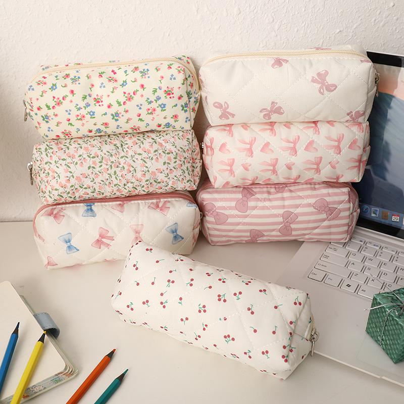 Large Capacity Cute Bow Flower Pencil Case - Stylish Student Stationery Bag