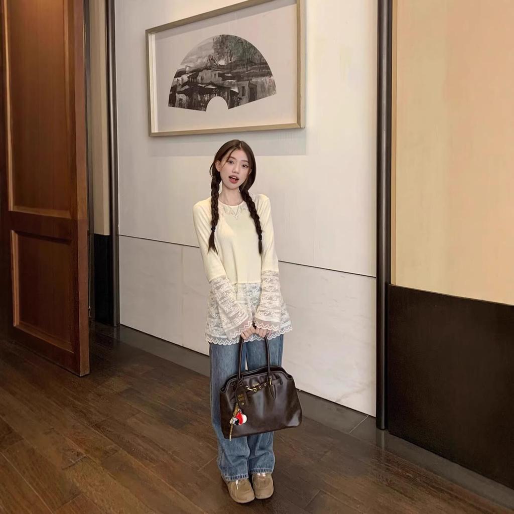 Women's Long-Sleeve Lace T-Shirt: Spring/Autumn Hot Girl Style, Fashionable, Relaxed, and Niche Design