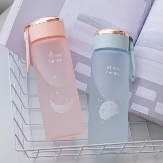 Sticlă de apă de 400 ml cu curea, rezistentă la scurgeri, înghețată cu gură lată, din plastic transparent de băut, Moon Fantasy.