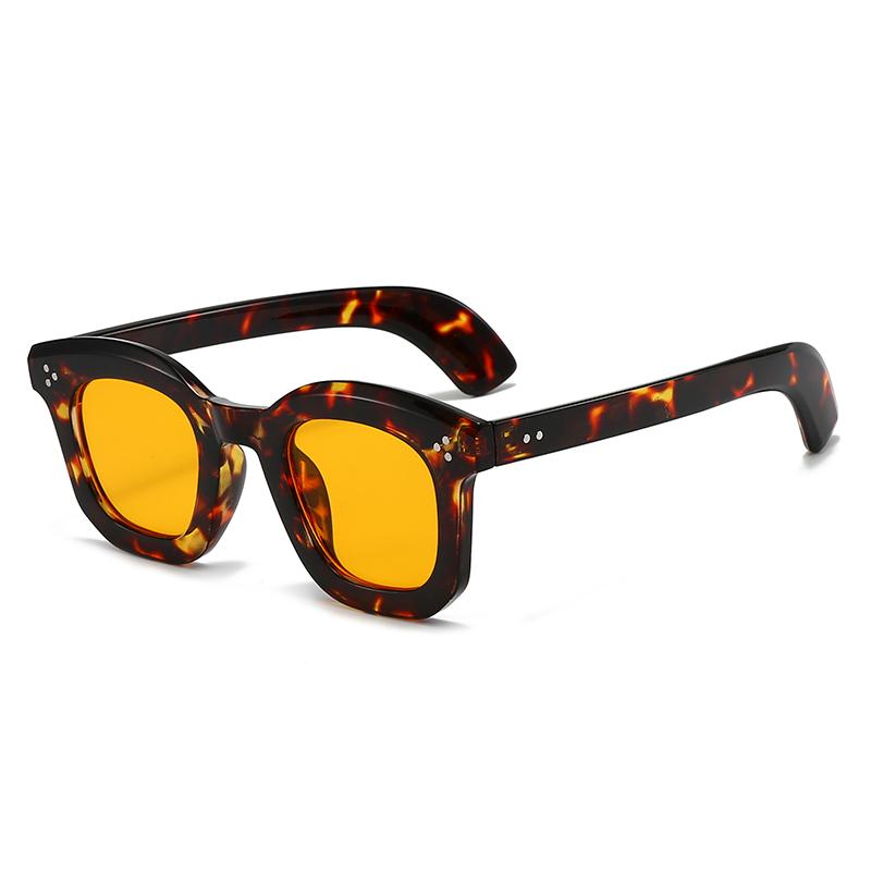 Protective Glasses New Retro Thick Frame Square Sunglasses Women Men Fashion Simple Style Sun Glasses Colorful Shades Eyeglasses