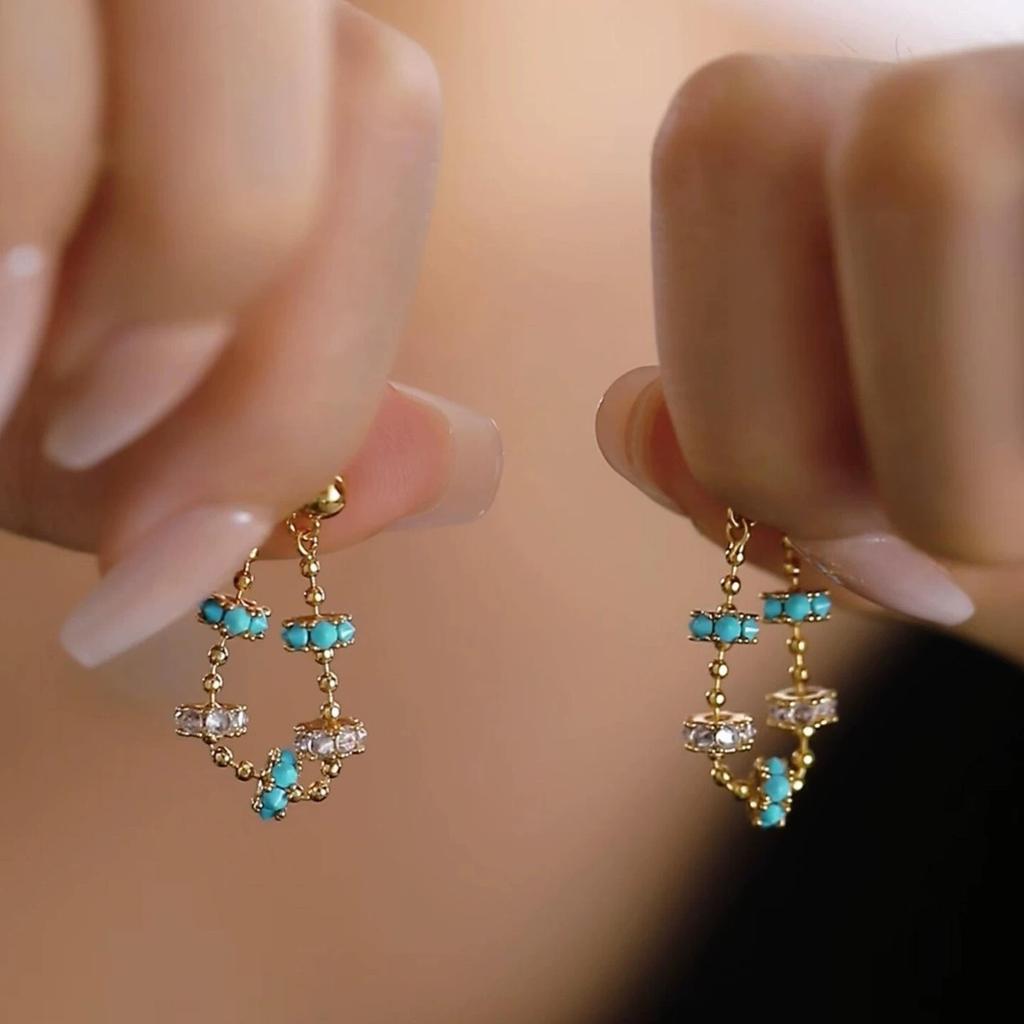 Versatile Niche Minimalist Personalized Earrings