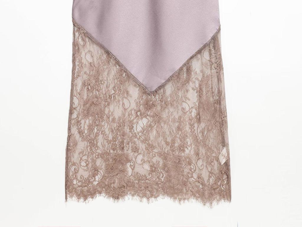 2026 Spring European Style Satin Dress with Eyelash Lace Trim