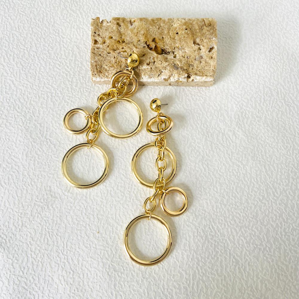 Summer 2023 Elegant Vintage Alloy Long Circle Earrings For Women Fashionable Geometric Design