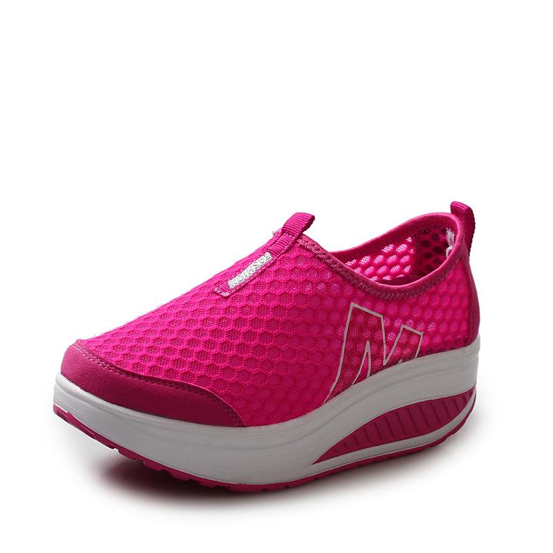 

Летняя сетчатая дышащая обувь для тряски ногами, полая повседневная спортивная обувь, обувь на платформе-губке, женская обувь для бега 35