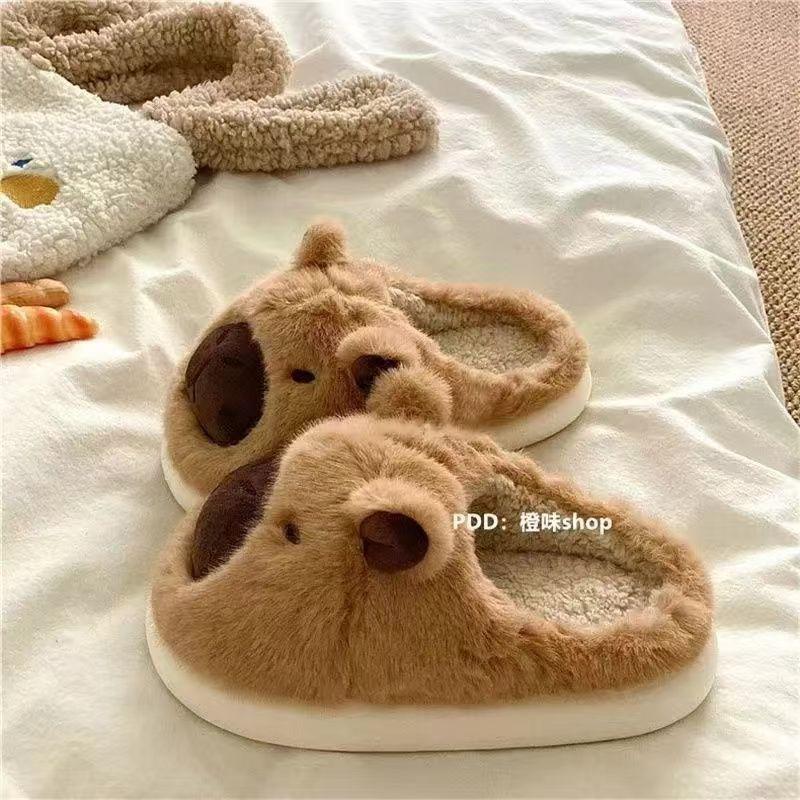 

Капибара Тапочки Женские Зимние Односложные Хлопковые Мультяшные Аниме Милые Студенческие Спальные Замшевые Теплые Меховые Тапочки Нескользящие Плоские Туфли Size 35-36EU/CN36-37