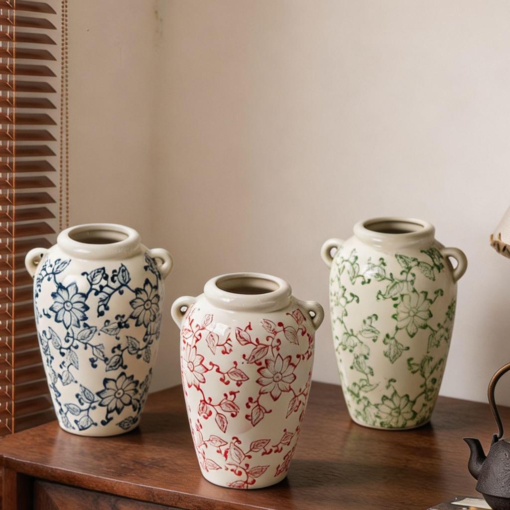 Blue & White Retro Porcelain Vase for Living Room Decor – Ideal for Fresh or Dried Flowers