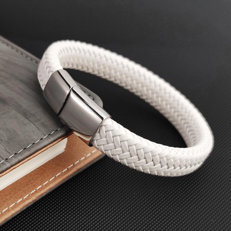 Modisches einfaches weißes Leder geflochtenes Armband Edelstahl Schnallenverschlüsse für Herren Handgefertigtes Armband Großhandel Charms Schmuck Geschenk