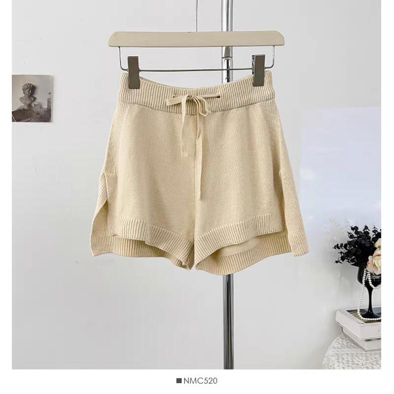 Women's Korean Style Knit Shorts with Drawstring and Wide-Leg Design - Spring 2026, Age-Defying, Solid Color, Leg-Lengthening.