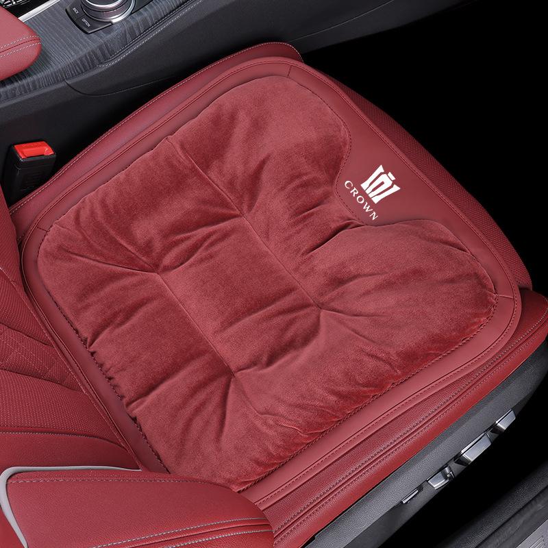 Toyota Crown 14th Gen & Lu Fang Plush Winter Seat Cushion