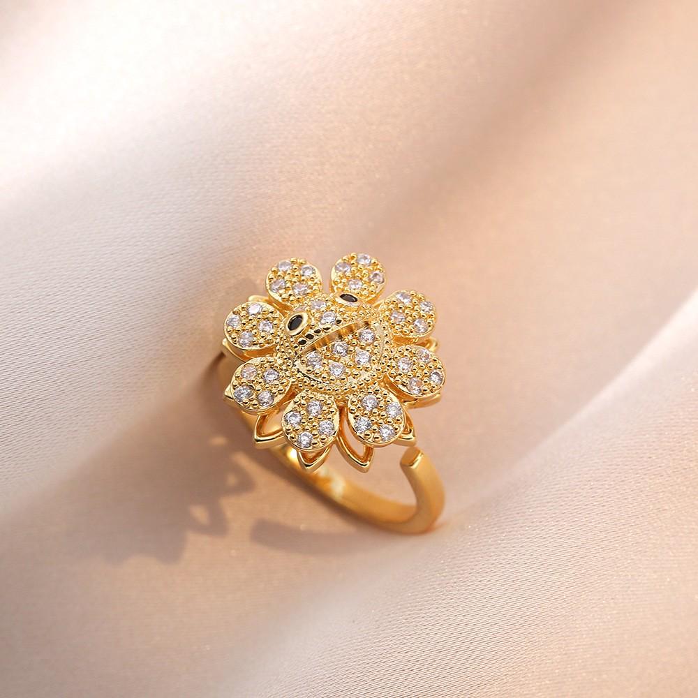 

Women s Rotating Zircon Flower Ring - Elegant Full Diamond Style