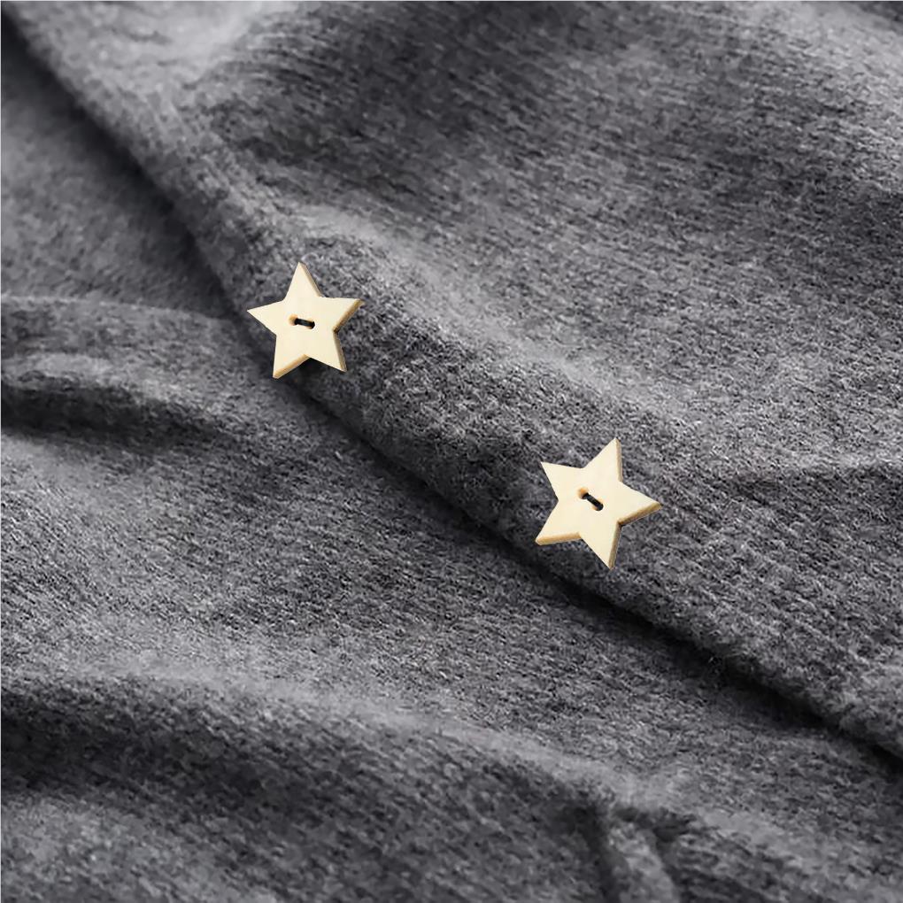 200pcs Wooden Star Buttons 2 Holes Sewing Scrap-booking Buttons Embellishment DIY Craft Decoration