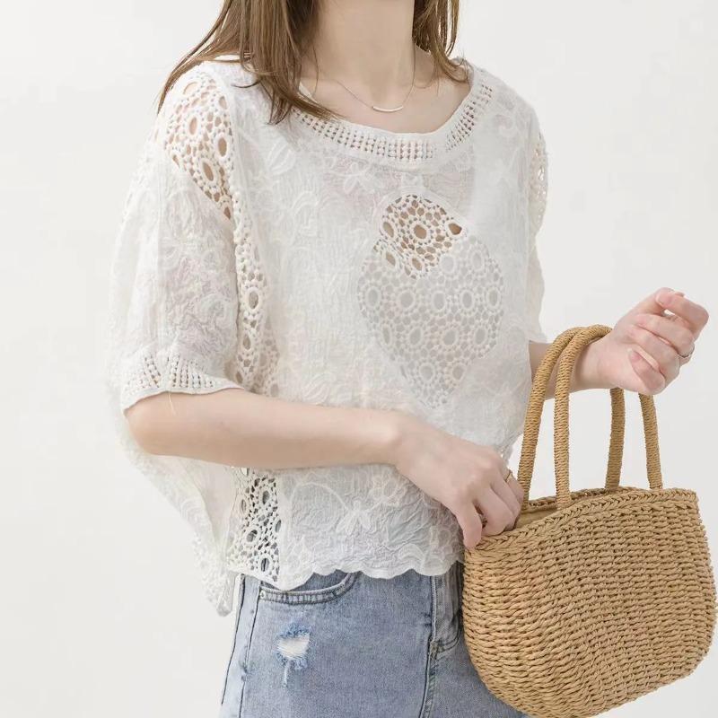 Women White Crochet Lace Openwork Batwing Sleeve Cover Up Top