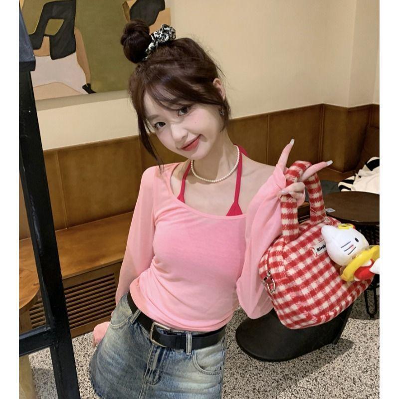 

Women s Two-Piece Summer Set: Round Neck T-shirt & Halter Sun Protection Top M [Recommended 30-45 kg]