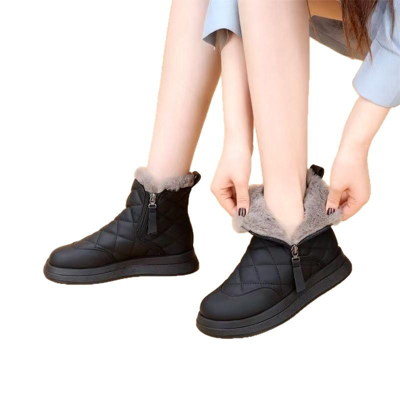 thick-soled snow boots women's new winter velvet thickened Northeast warm cotton shoes waterproof and non-slip short boots