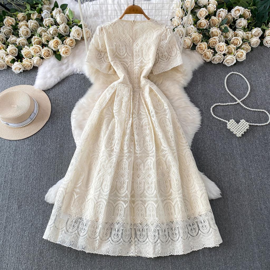 High Quality Runway Design Embroidered Beaded Round-Neck Wedding Dress for Women Summer Lace Crochet Slim Pleated Dress
